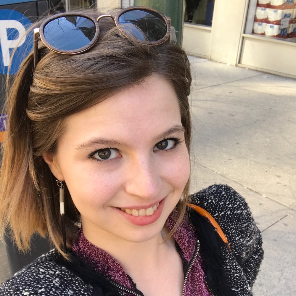 Meet your Posher, Emily